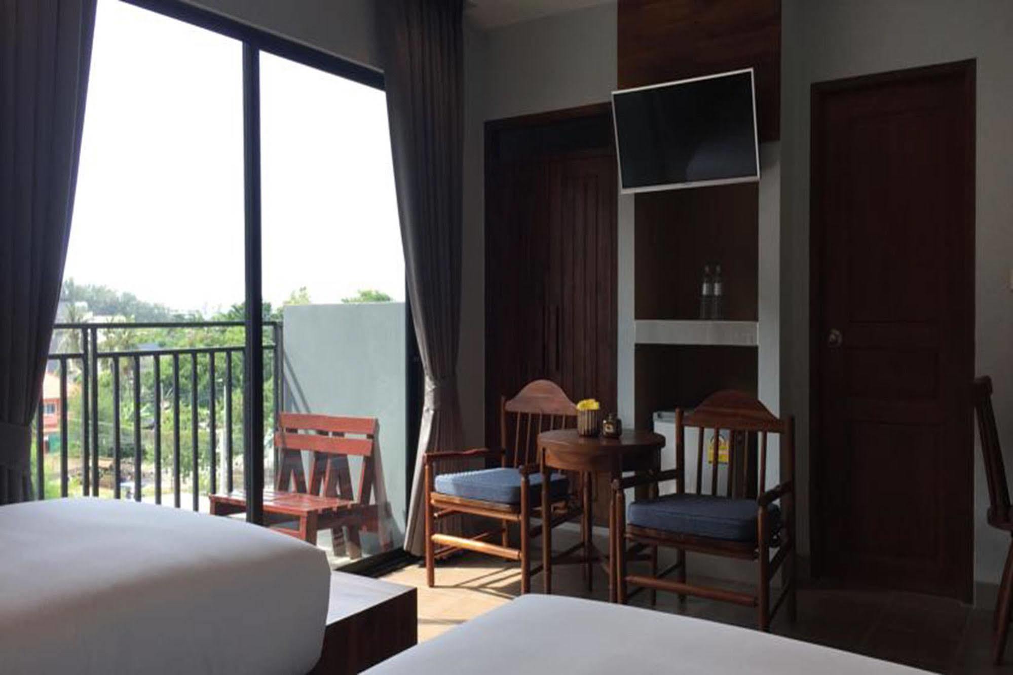 Carunda Hotel Ban Nong Hin  Exterior photo